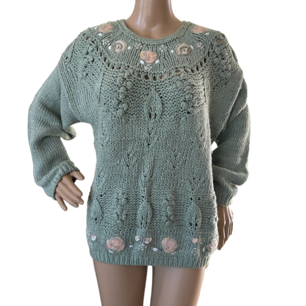Emerald Isle Knitted By Hand vintage embroidered ramie blend sweater